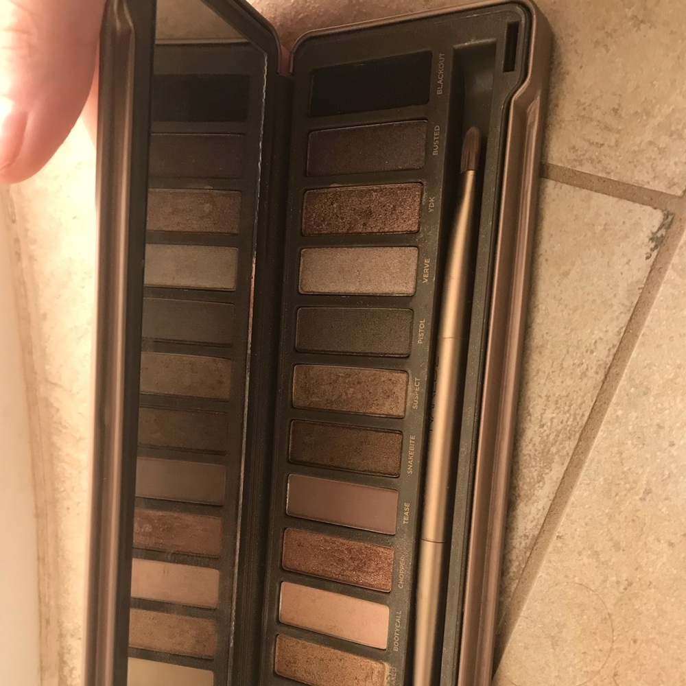 Urban Decay Naked 2